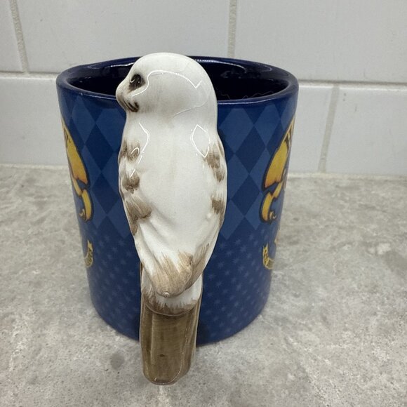 Harry Potter Hogwarts 20oz Premium Ceramic Mug: Featuring Hedwig The Owl Handle - Picture 2 of 5